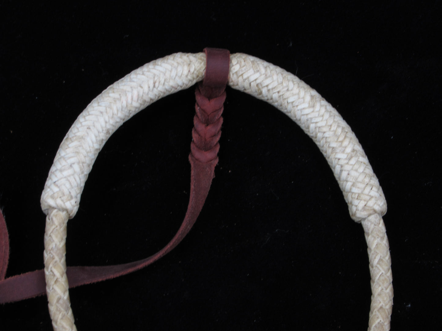 Center Tie Bosalita