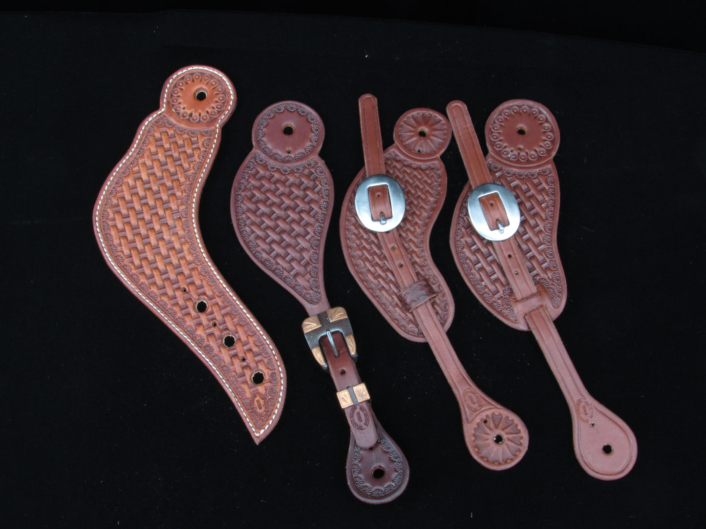 Spur Straps