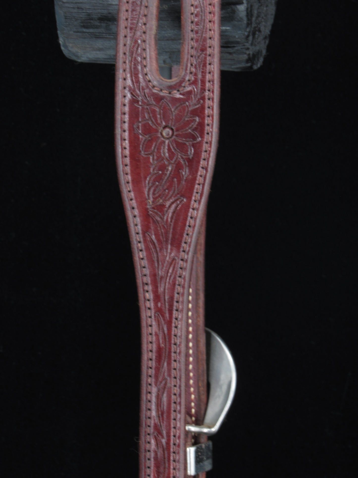 Tooled Slit Ear Headstall with Stainless Steel and Copper Buckle Set